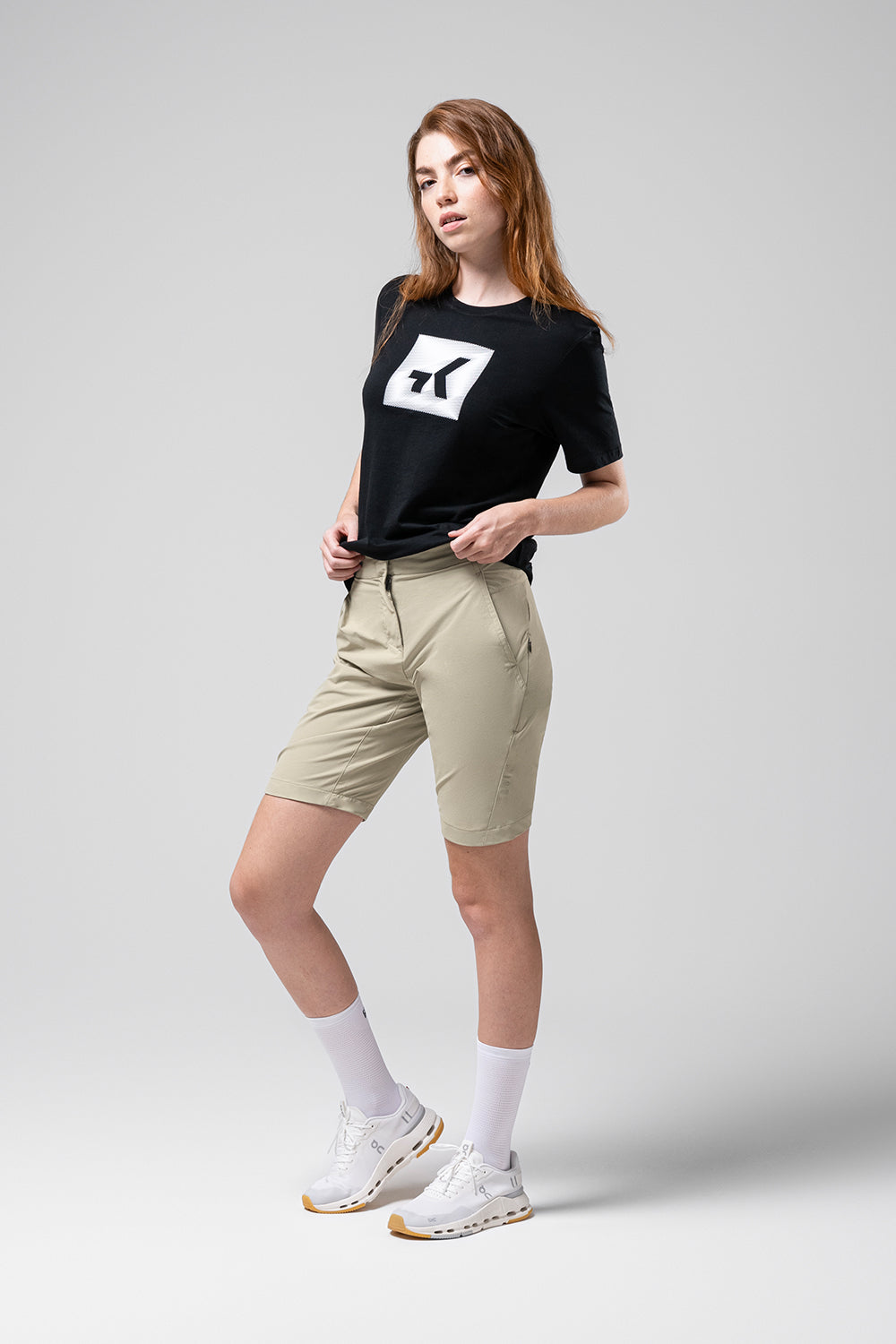 CAMISETA MANGA CORTA OVERLINES 2.0 UNISEX JET BLACK