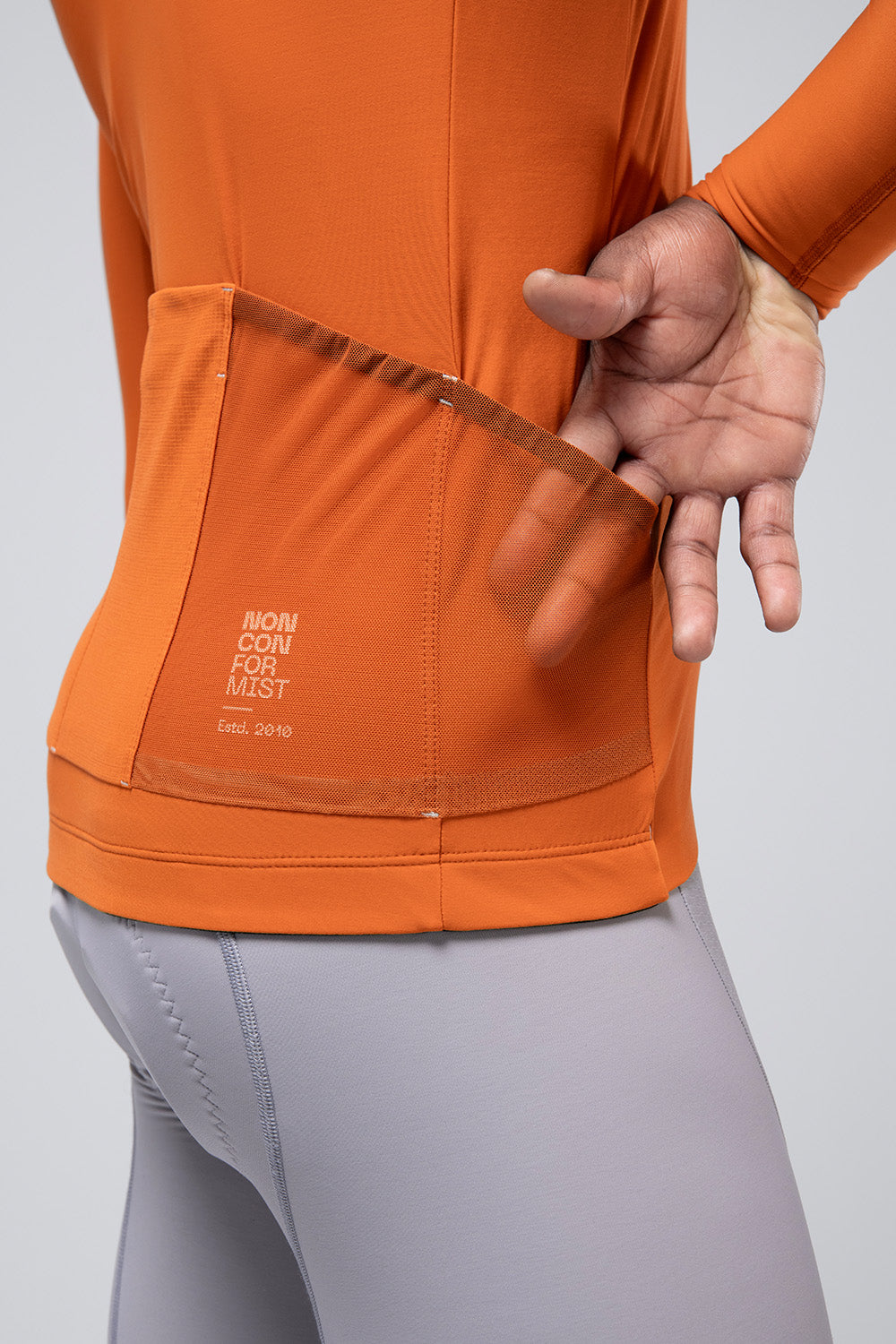 MAILLOT MANGA LARGA PACER SOLID 2.0 HOMBRE THAI
