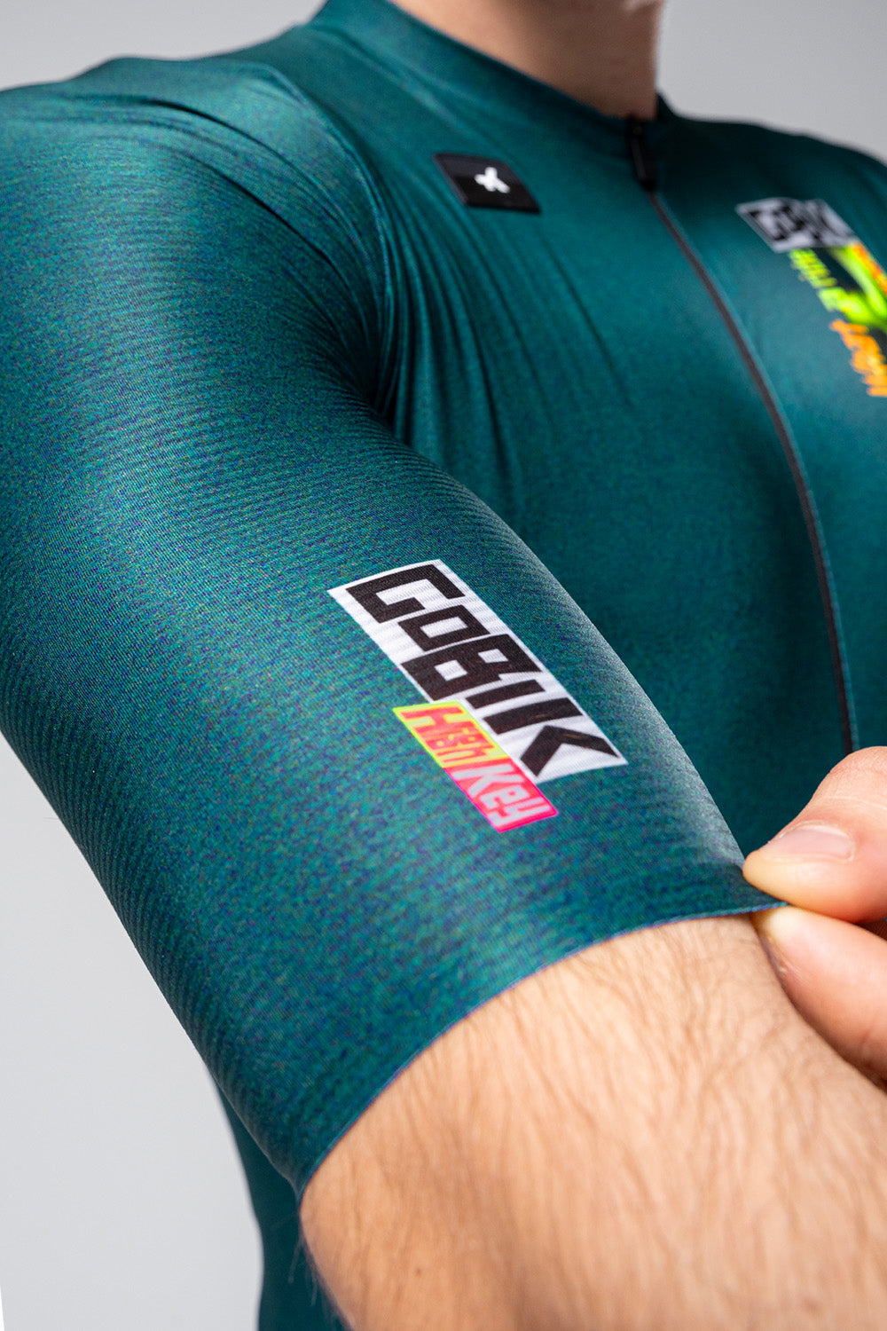 MAILLOT MANGA CORTA ATTITUDE 2.0 HOMBRE CHASM