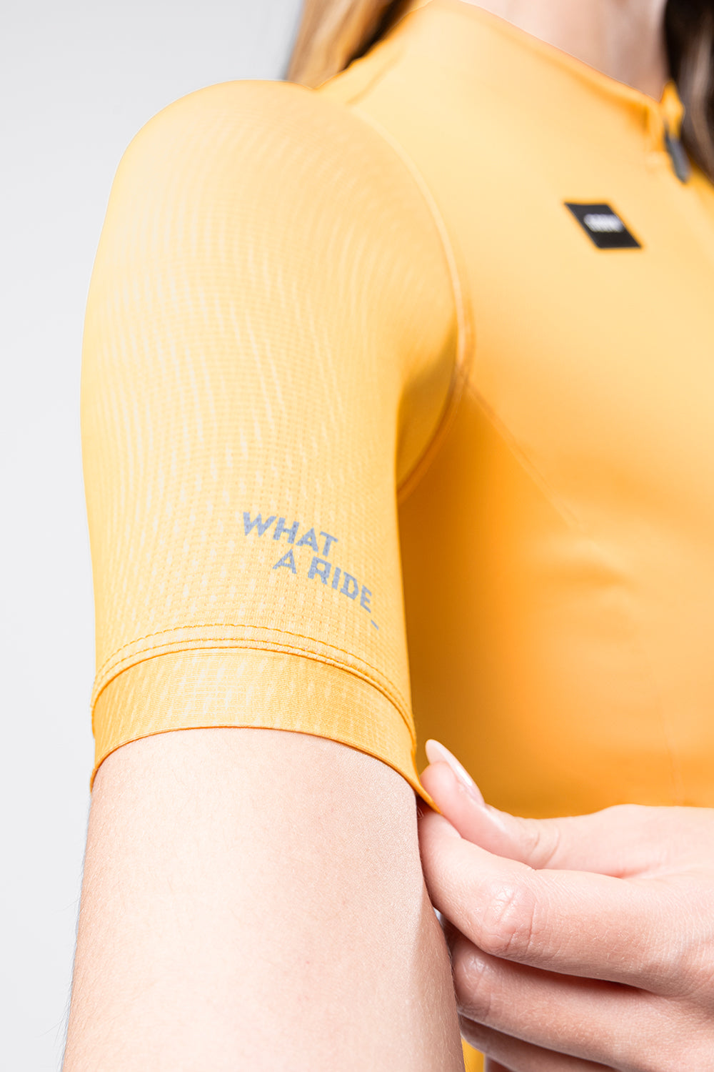 MAILLOT MANGA CORTA STARK MUJER DANDELION