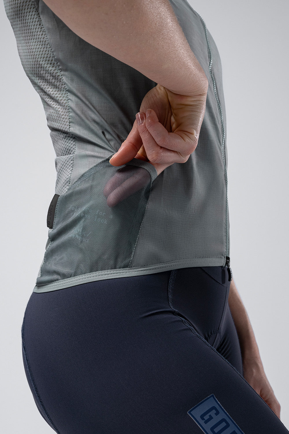 CHALECO PLUS 2.0 MUJER CEDAR CHECK