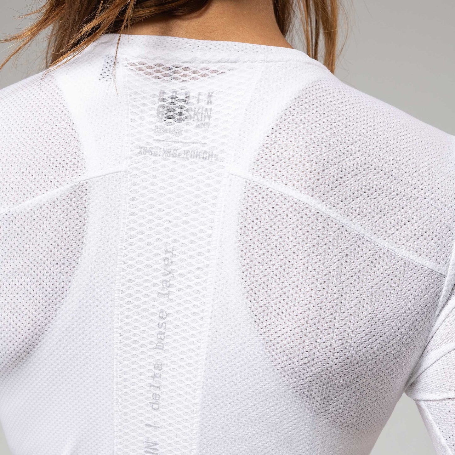 CAMISETA INTERIOR MANGA CORTA CELL SKIN MUJER HAKUBA