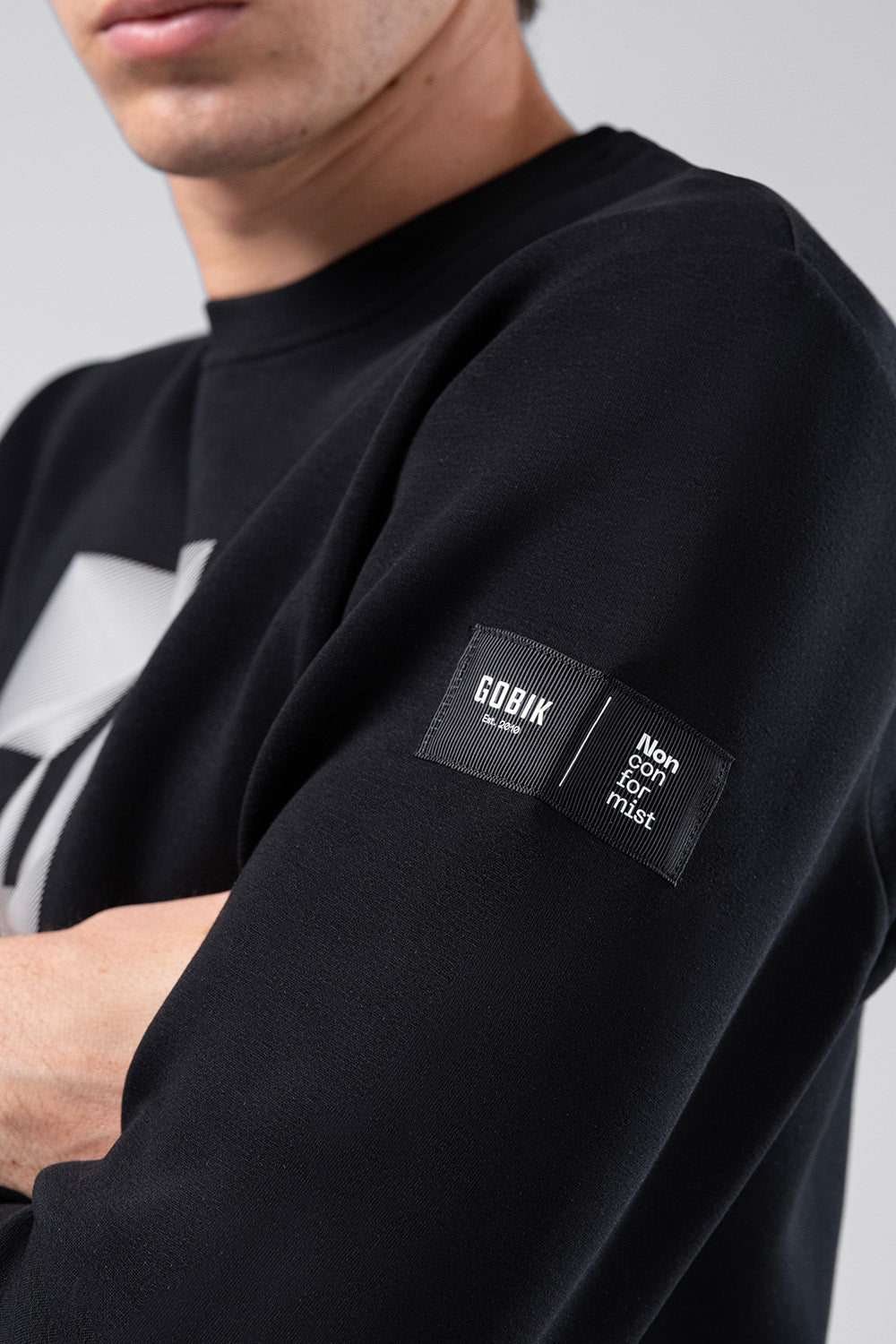 SUDADERA HOVER UNISEX BLACK