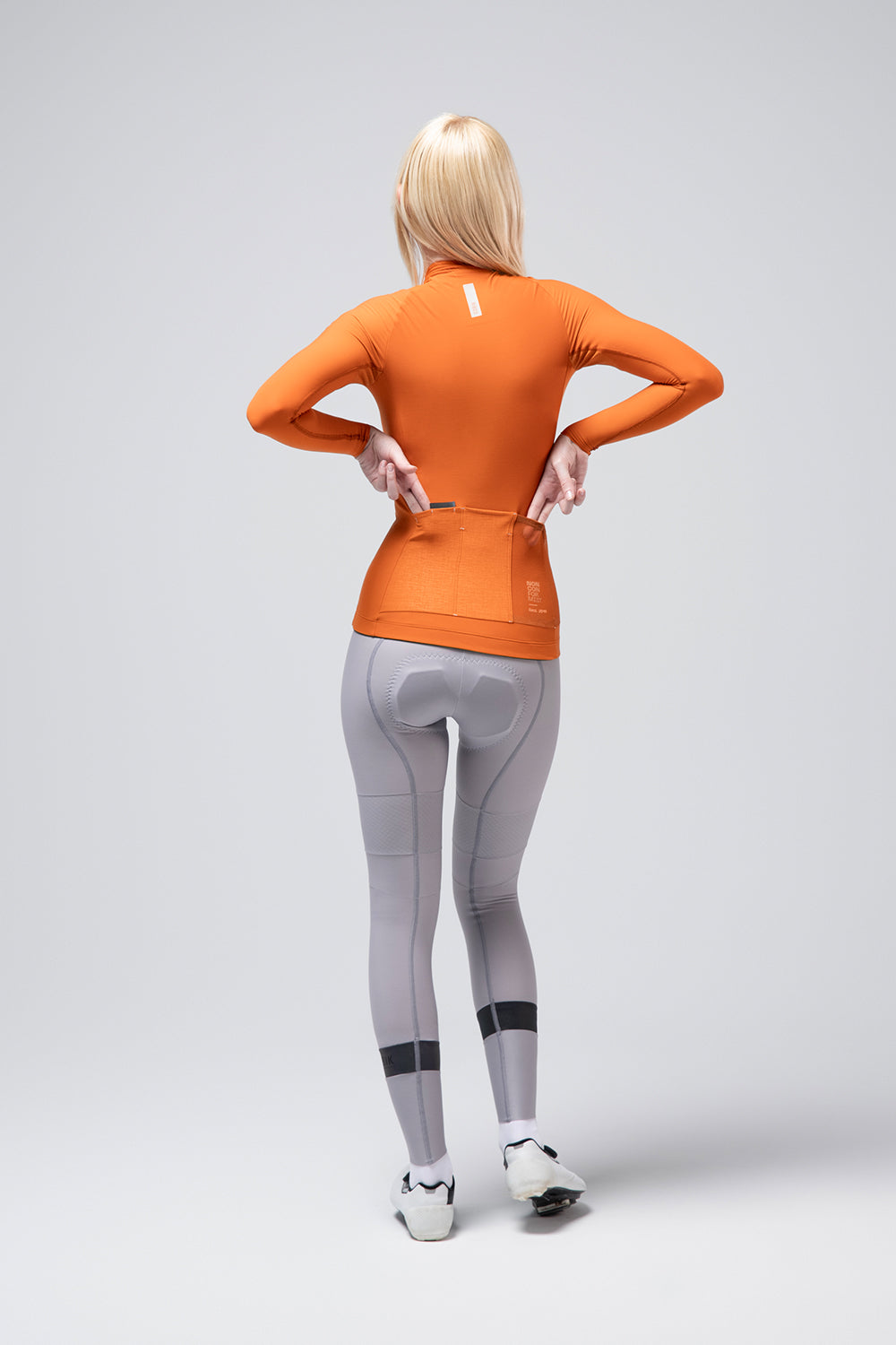 MAILLOT MANGA LARGA PACER SOLID 2.0 MUJER THAI